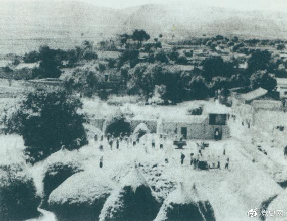 甘肃通渭县榜罗镇。1935年9月27日,中共中央政治局在这里决定将红军长征的落脚点放在陕北。