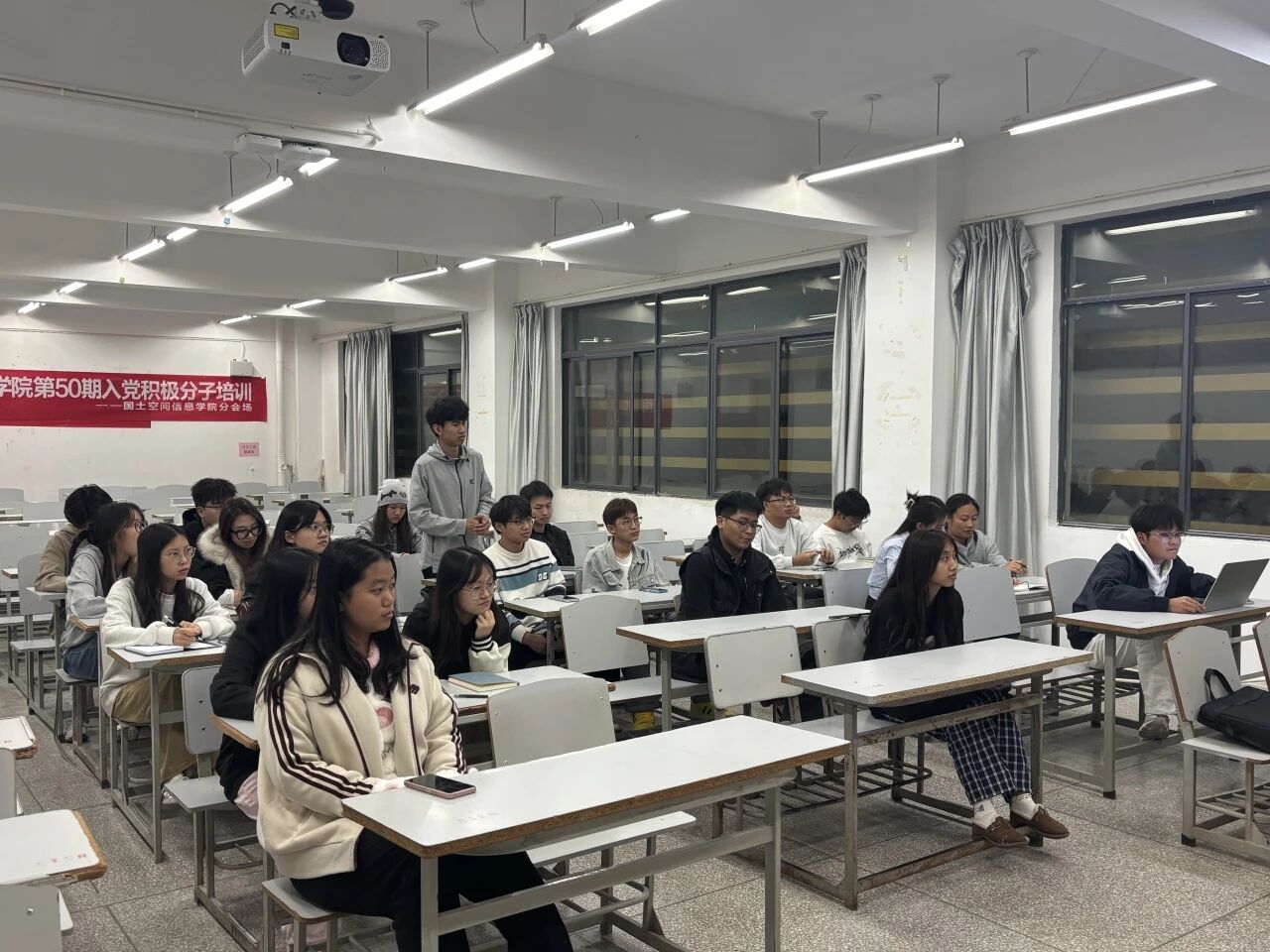 微信图片_2025-11-15_175216_791.jpg